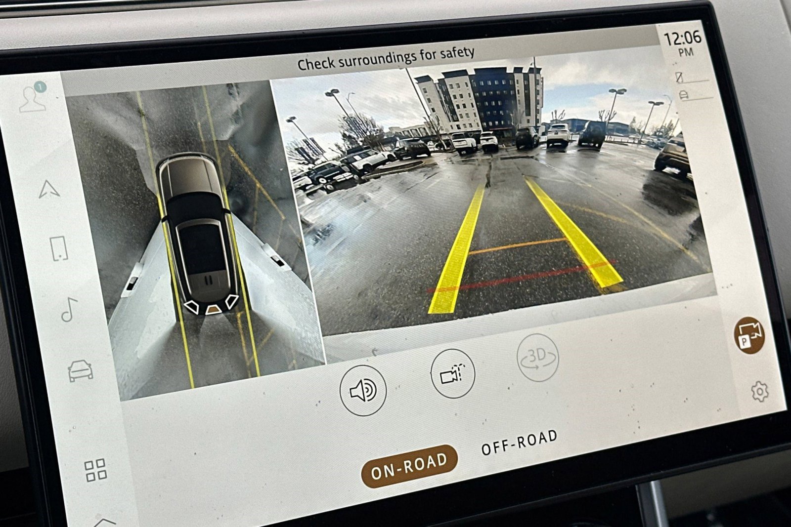 Used 2023 Land Rover Range Rover SE image 22