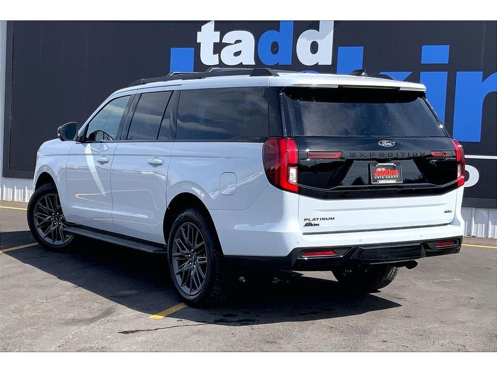 New 2026 Ford Expedition Max Platinum w/ Stealth Appearance Package AWD/4WD image 3
