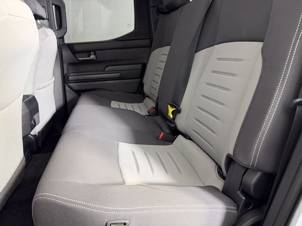 Used 2024 Toyota Tacoma TRD Sport AWD/4WD image 17