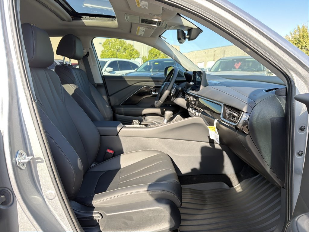 Certified 2025 Acura ADX FWD image 18