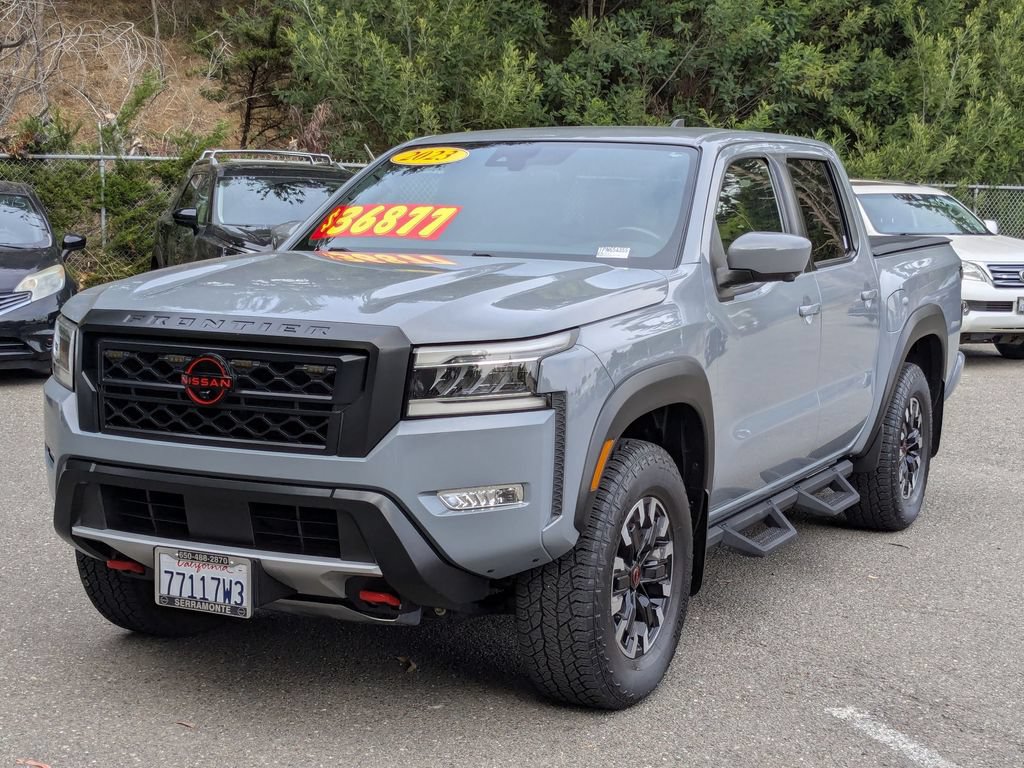 Used 2023 Nissan Frontier PRO-4X w/ Pro Convenience Package AWD/4WD image 2