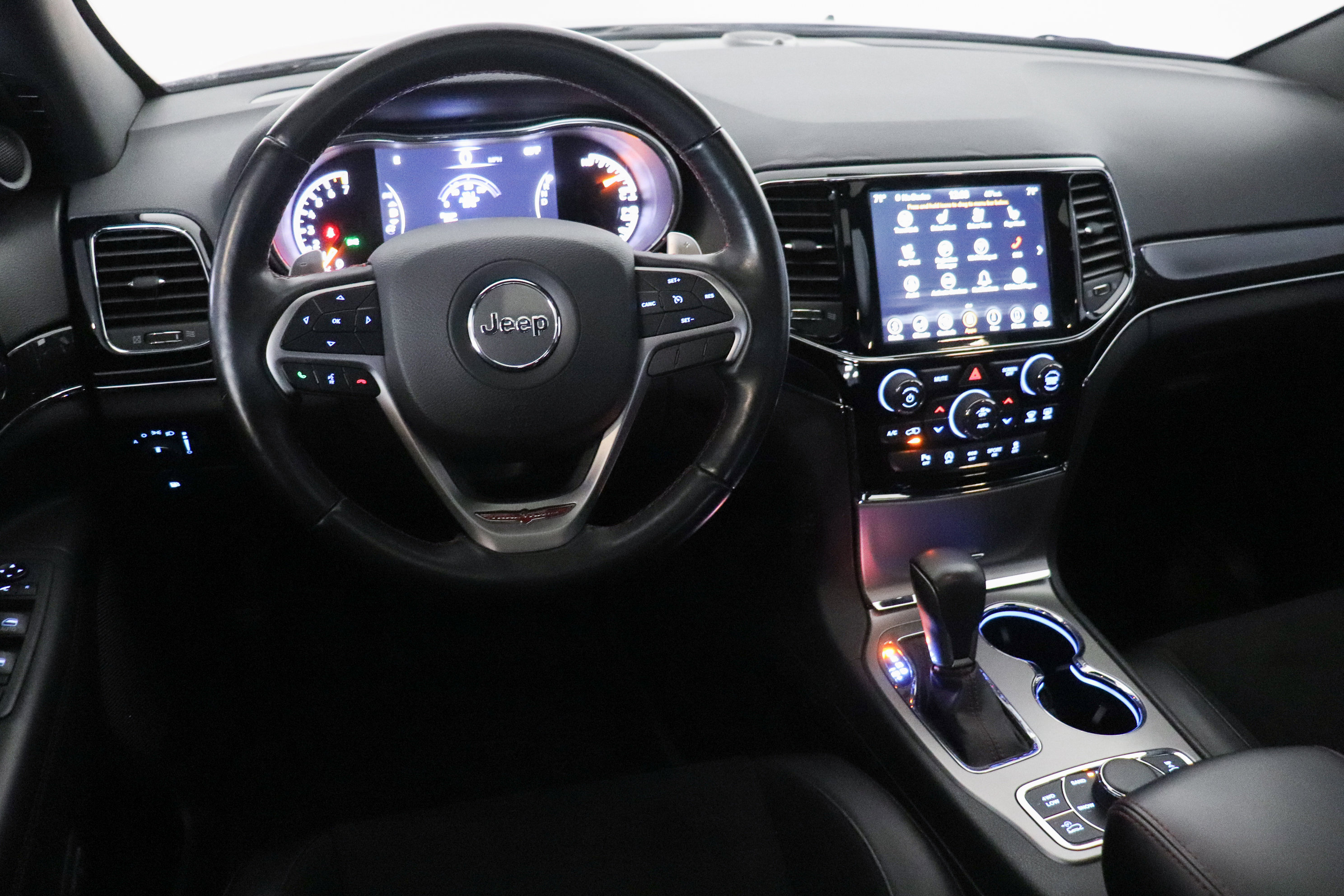 Used 2021 Jeep Grand Cherokee Trailhawk image 19