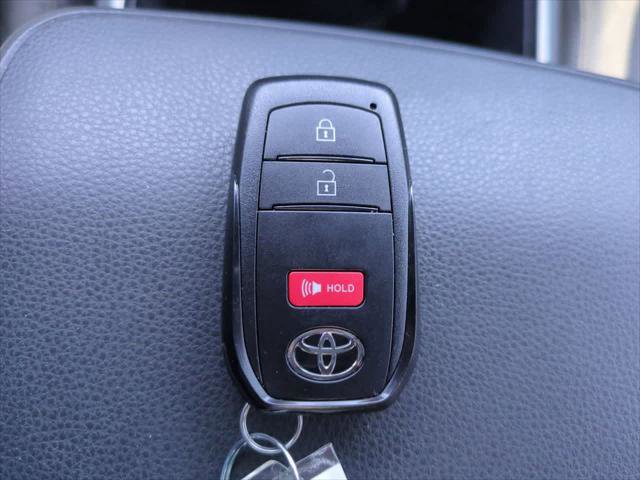 Certified 2024 Toyota Tacoma SR5 AWD/4WD image 26