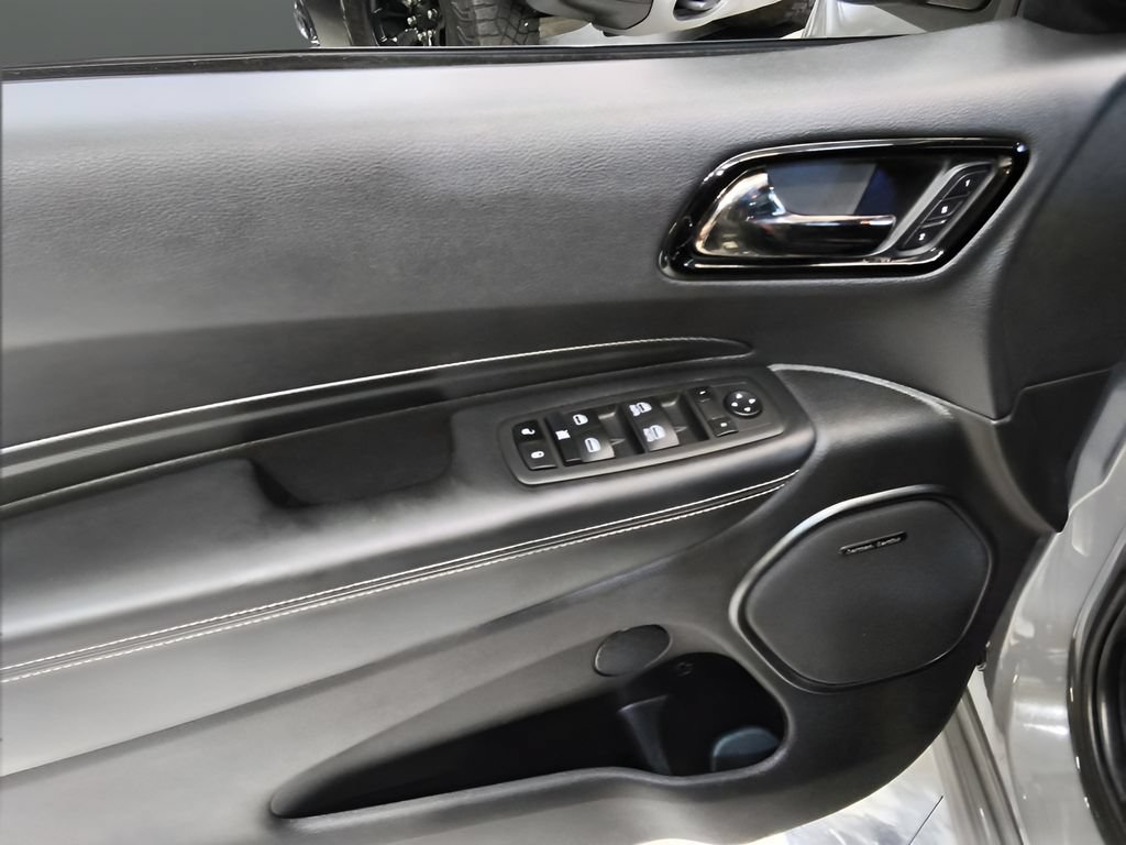 Used 2021 Dodge Durango SRT Hellcat w/ Technology Group AWD/4WD image 10
