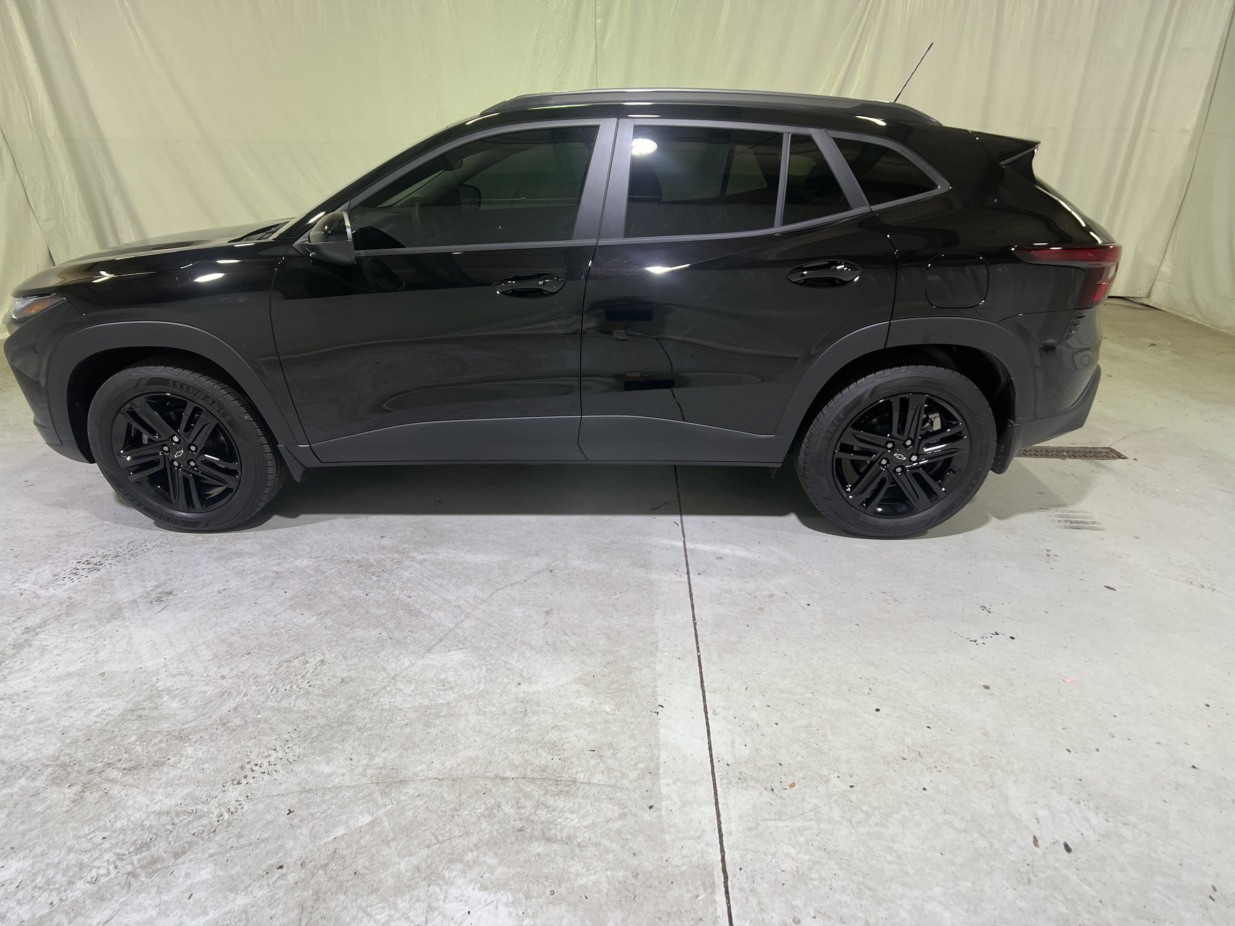 Certified 2026 Chevrolet Trax ACTIV w/ Sunroof Package FWD image 7