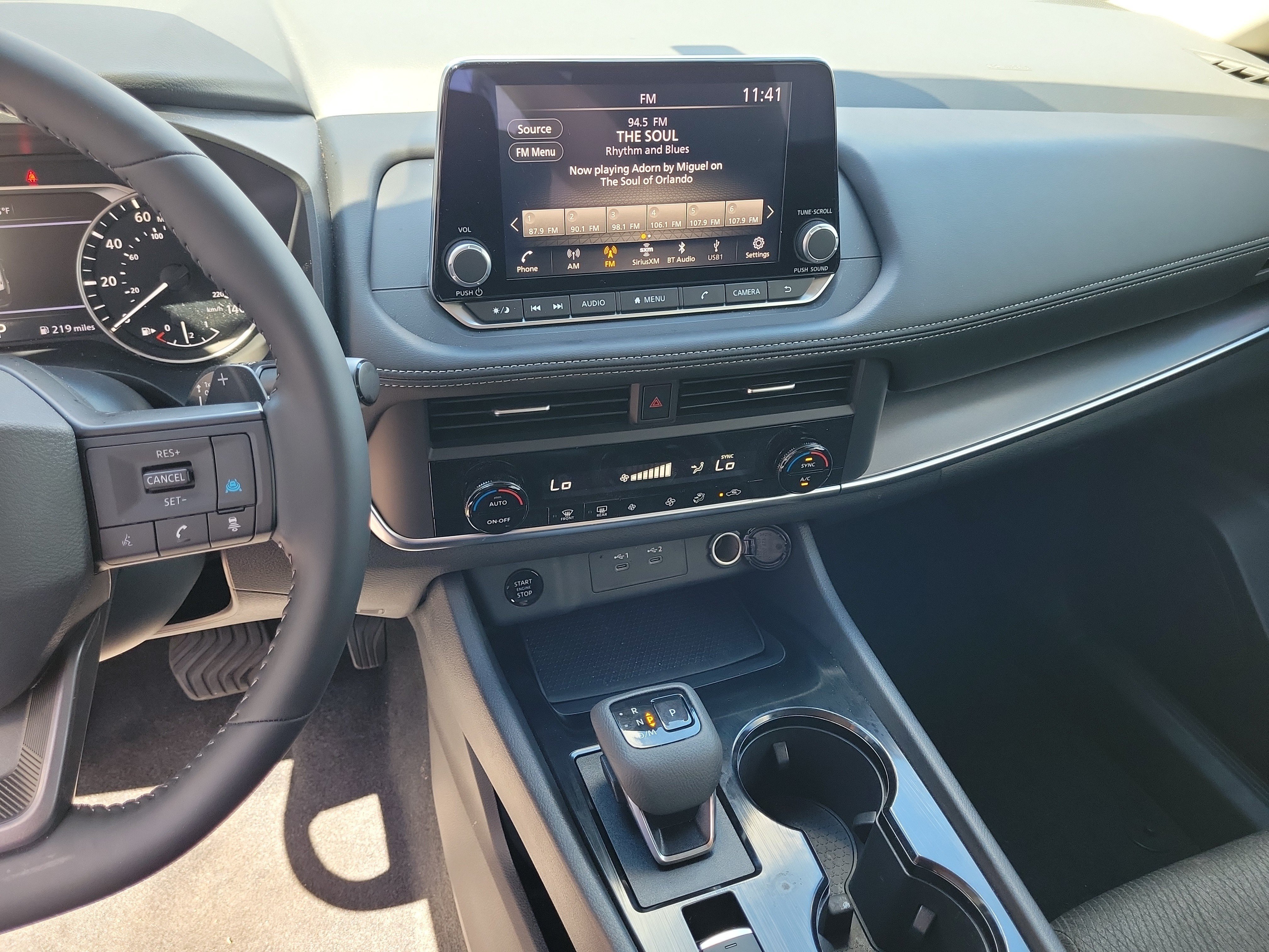 Certified 2026 Nissan Rogue SV FWD image 21
