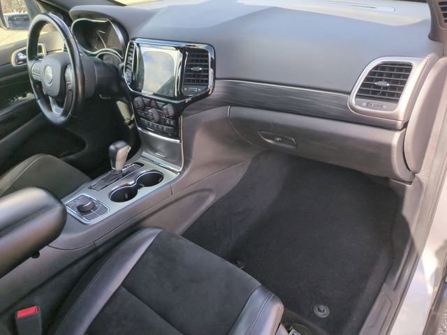 Used 2020 Jeep Grand Cherokee Laredo w/ Quick Order Package 2BN North image 19