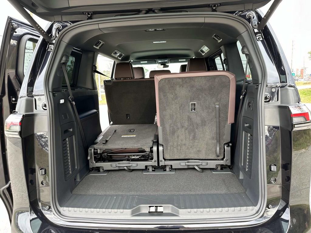 New 2025 Volkswagen ID. Buzz Pro S image 26