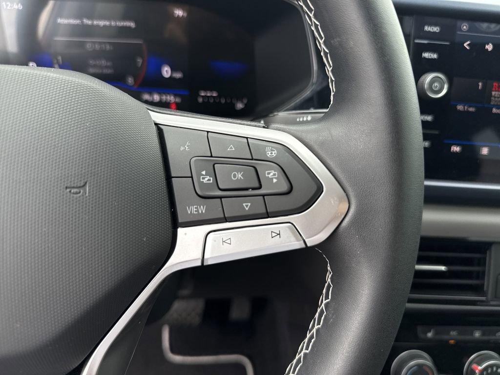 Used 2023 Volkswagen Taos SE image 15