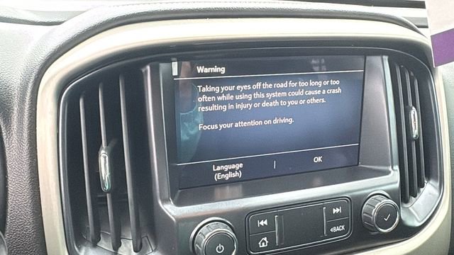 Used 2021 GMC Canyon Denali image 13