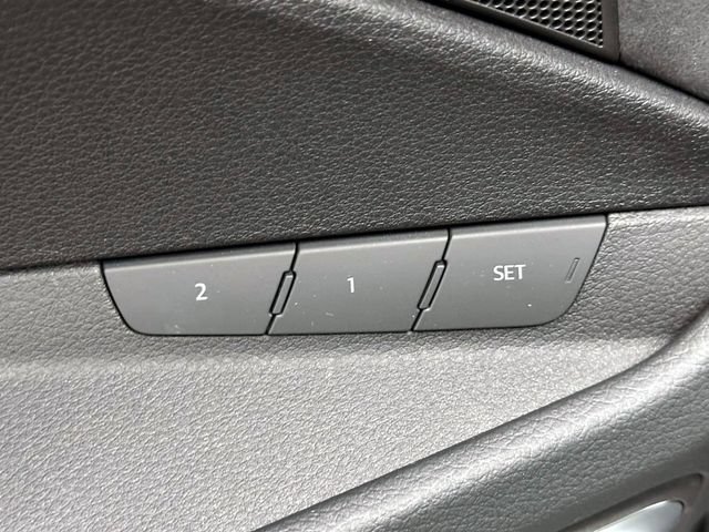 Used 2023 Audi e-tron Prestige w/ Prestige Package AWD/4WD image 22