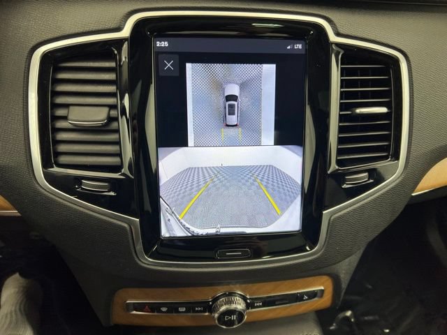 Used 2024 Volvo XC90 T8 Plus w/ Protection Package Premier AWD/4WD image 18