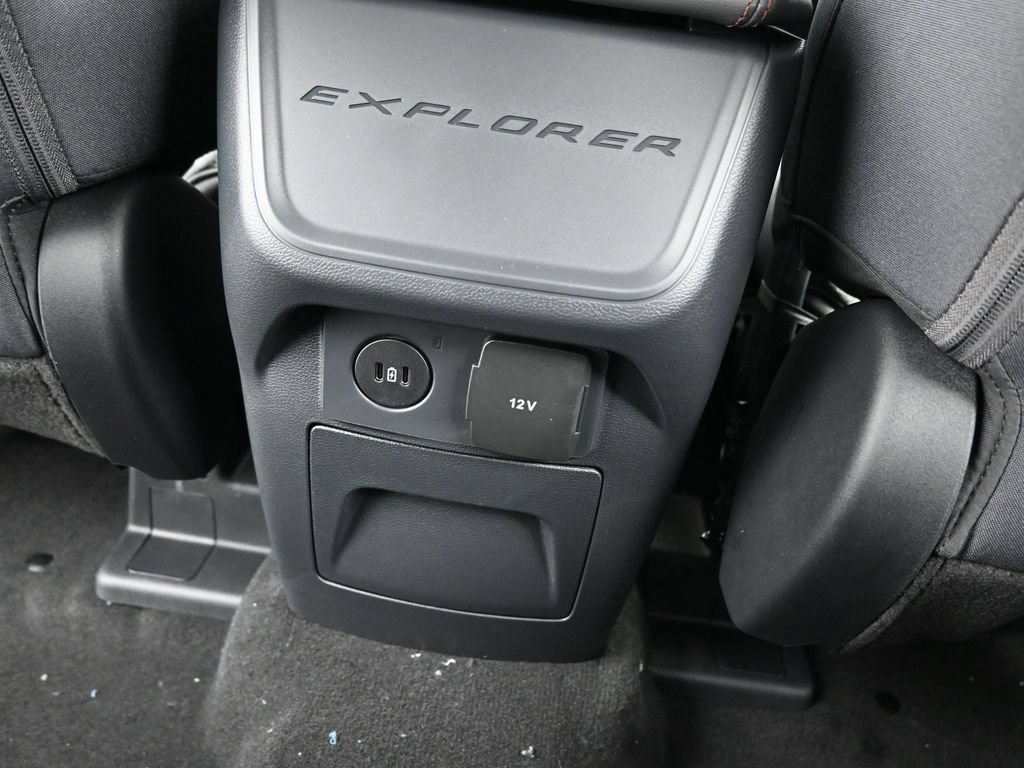 New 2026 Ford Explorer Active AWD/4WD image 27