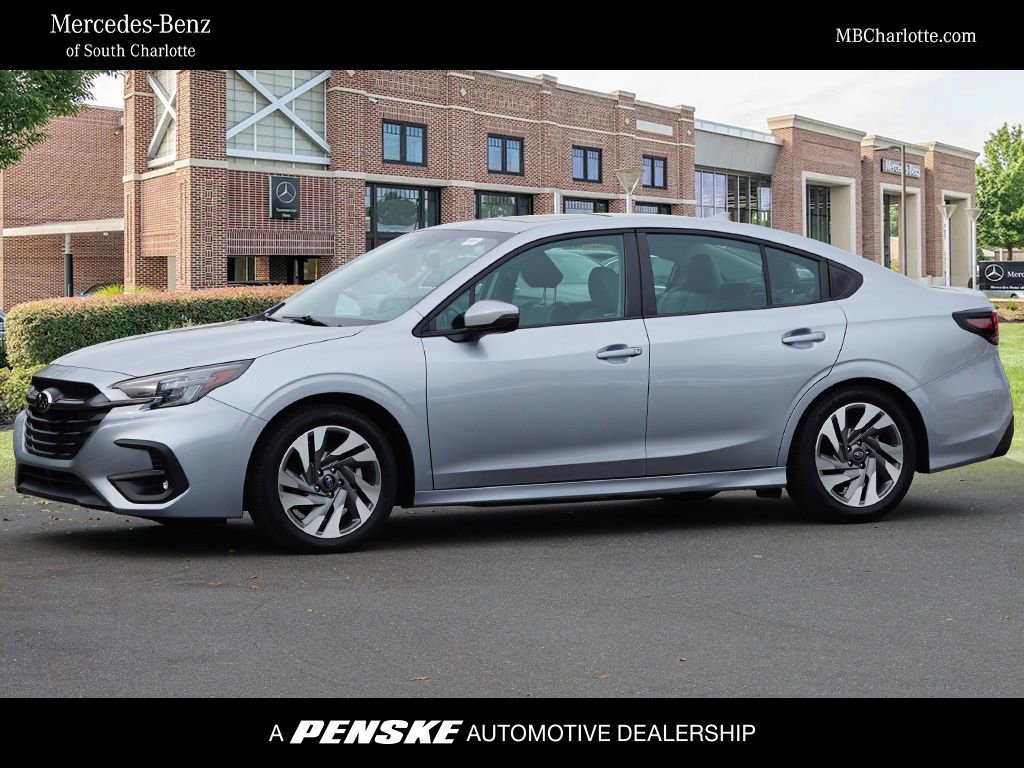 Used 2024 Subaru Legacy Limited image 1