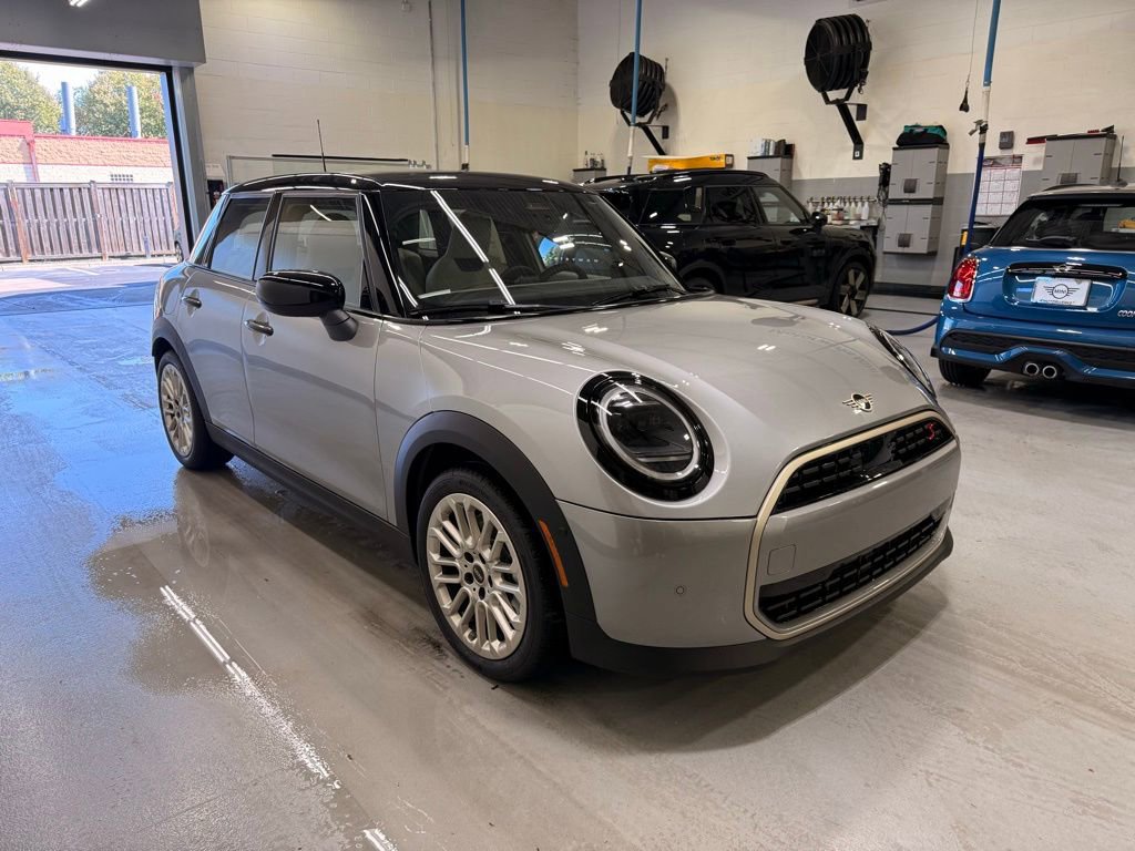 Used 2025 MINI Cooper S image 7