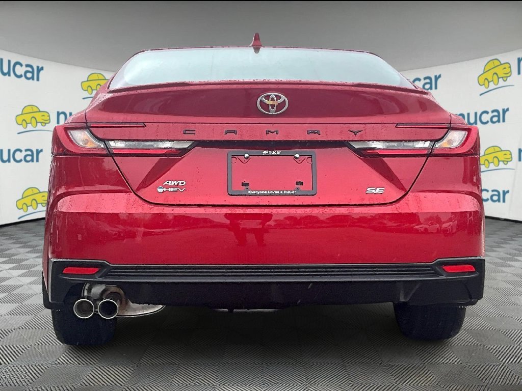 New 2026 Toyota Camry Hybrid FWD image 5