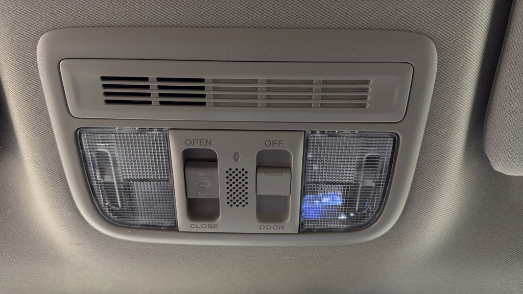 Used 2021 Honda HR-V EX image 24