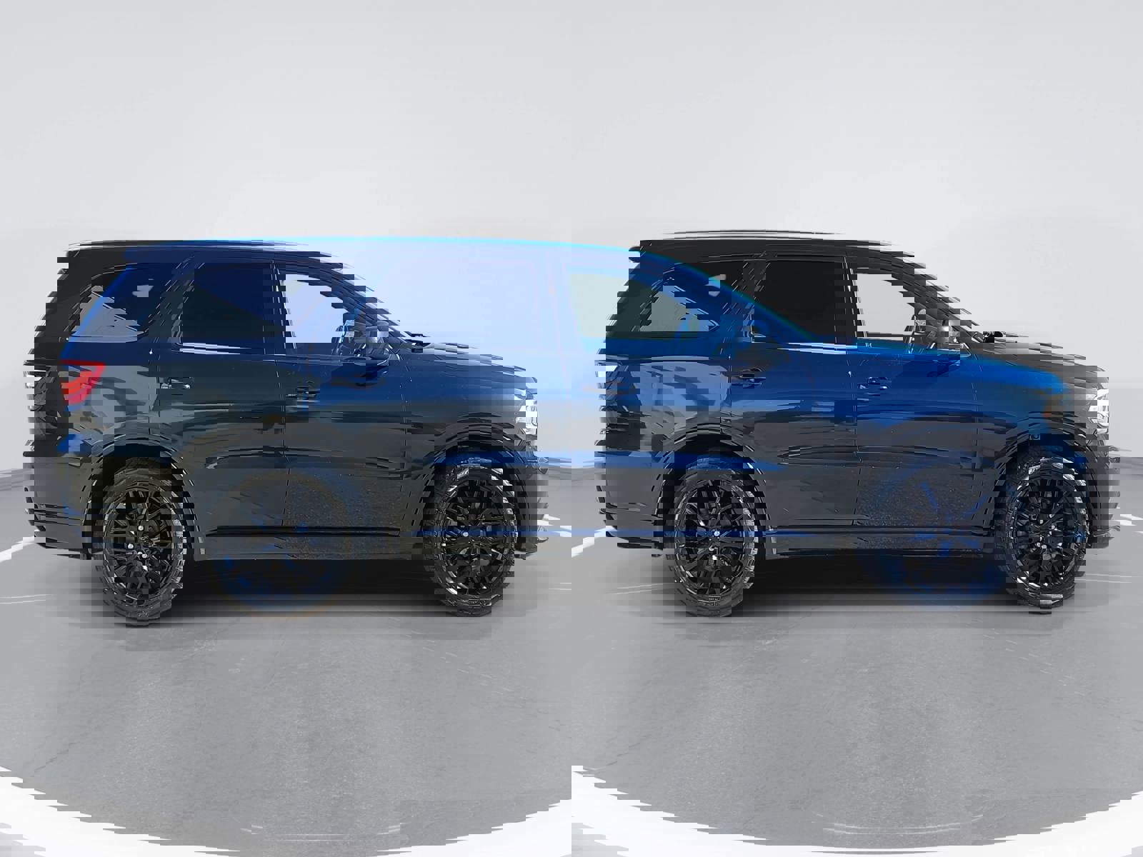 Used 2016 Dodge Durango SXT w/ Blacktop Package image 4