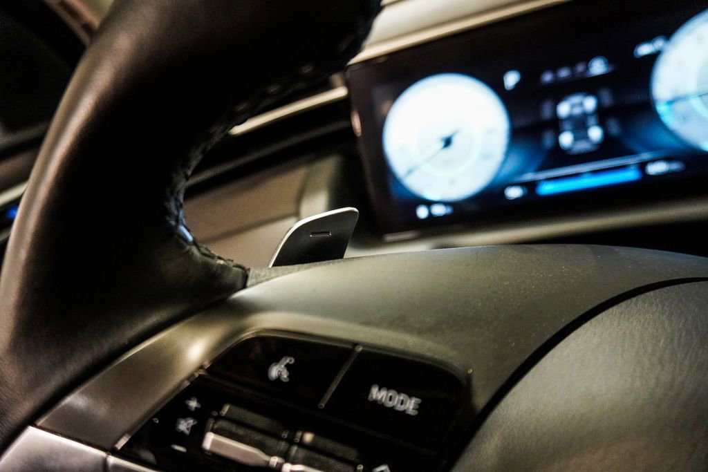 Used 2023 Hyundai Tucson Limited image 19