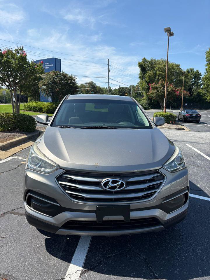 Used 2018 Hyundai Santa Fe Sport AWD/4WD image 2
