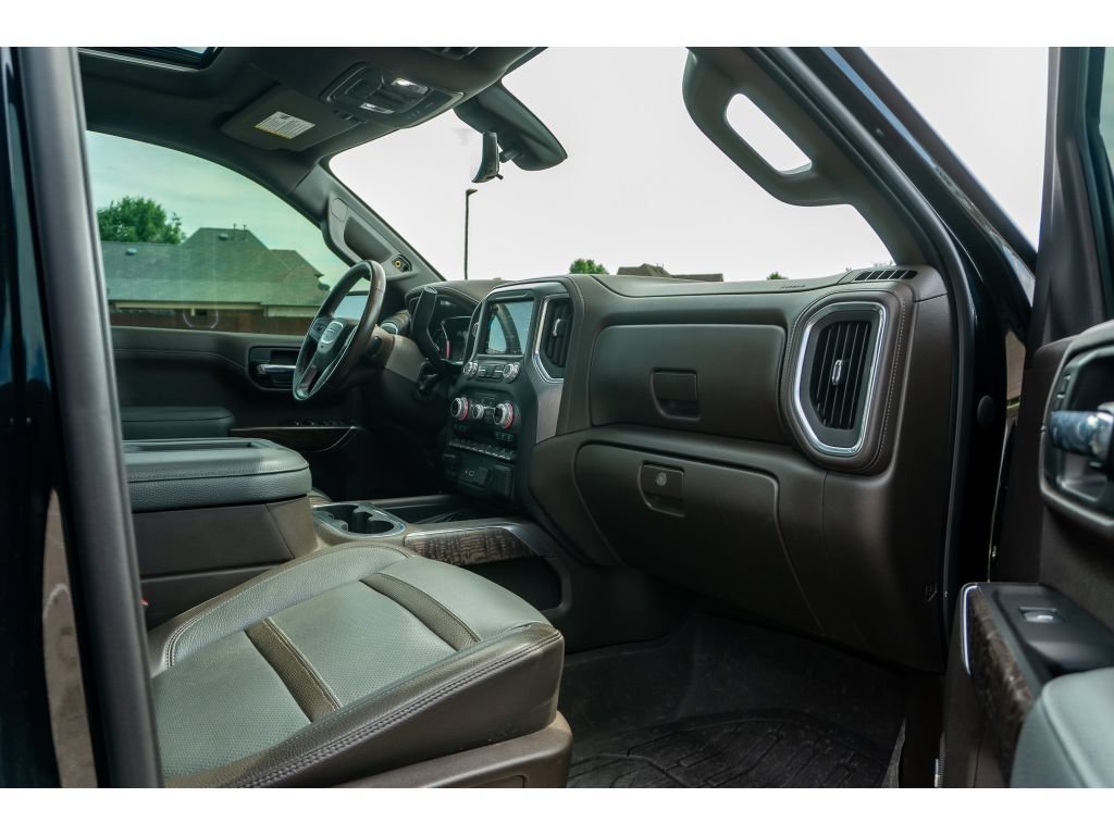 Used 2020 GMC Sierra 1500 Denali w/ Denali Ultimate Package AWD/4WD image 17