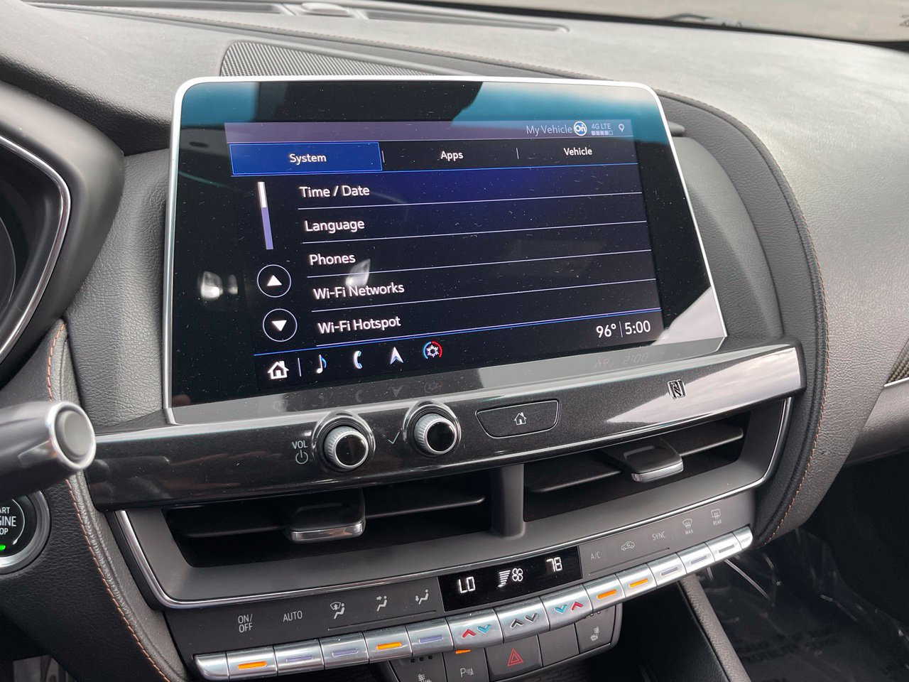 Used 2020 Cadillac CT5 Sport RWD image 28
