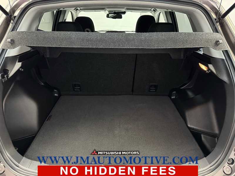 Used 2021 Mitsubishi Outlander Sport LE image 16