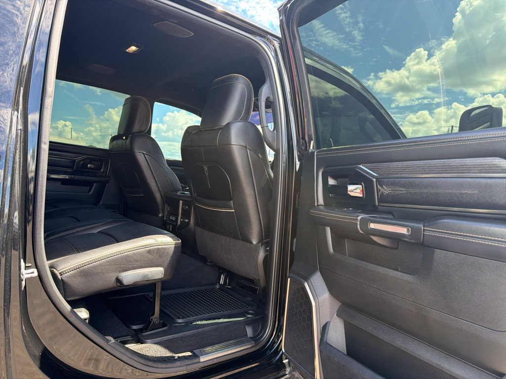 Used 2022 RAM 2500 Limited w/ Night Edition AWD/4WD image 21