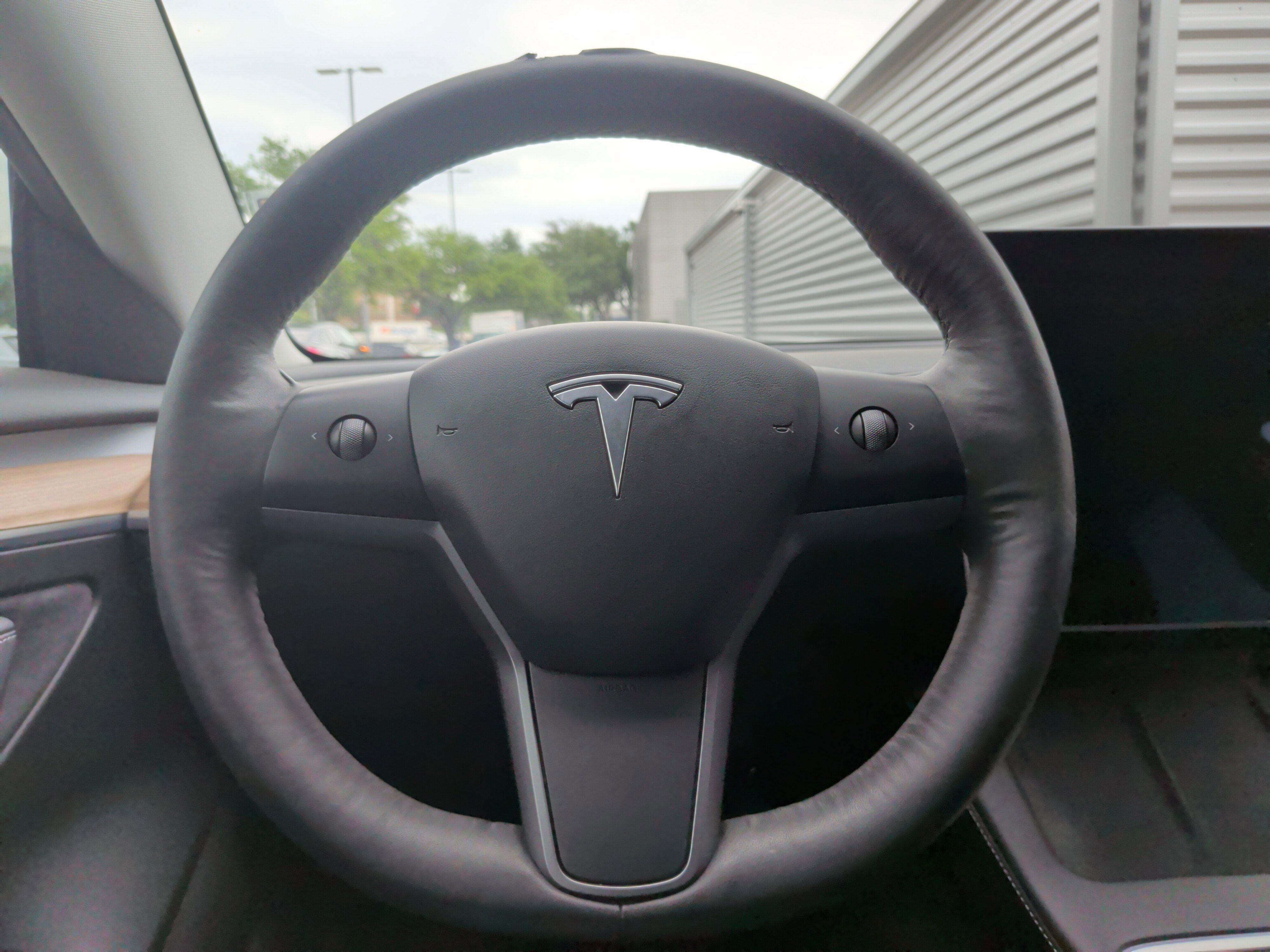 Used 2021 Tesla Model 3 Standard Range Plus image 12