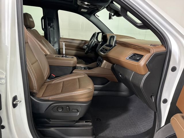 Used 2023 Chevrolet Tahoe High Country AWD/4WD image 29