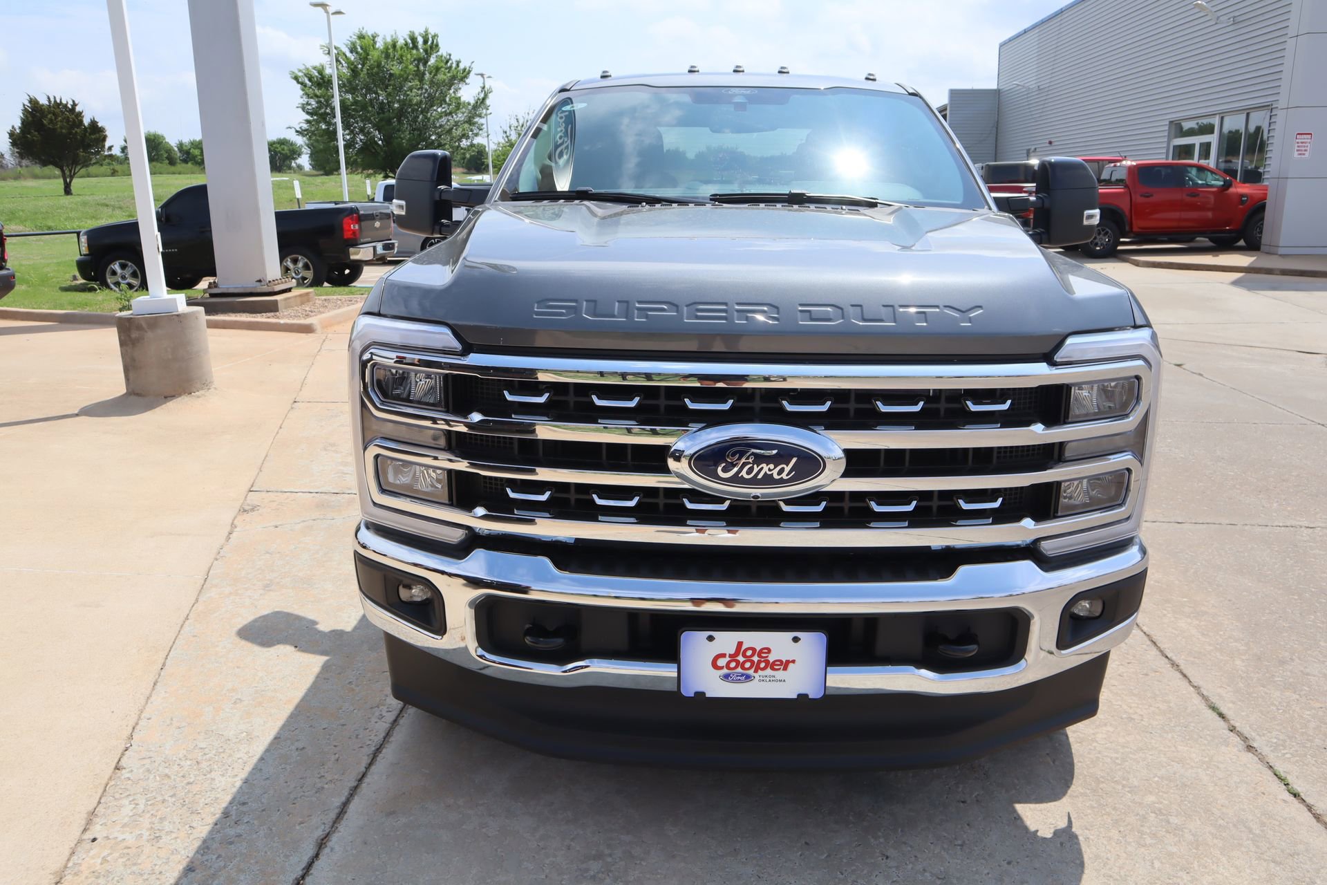 New 2026 Ford F250 Lariat w/ FX4 Off-Road Package image 9