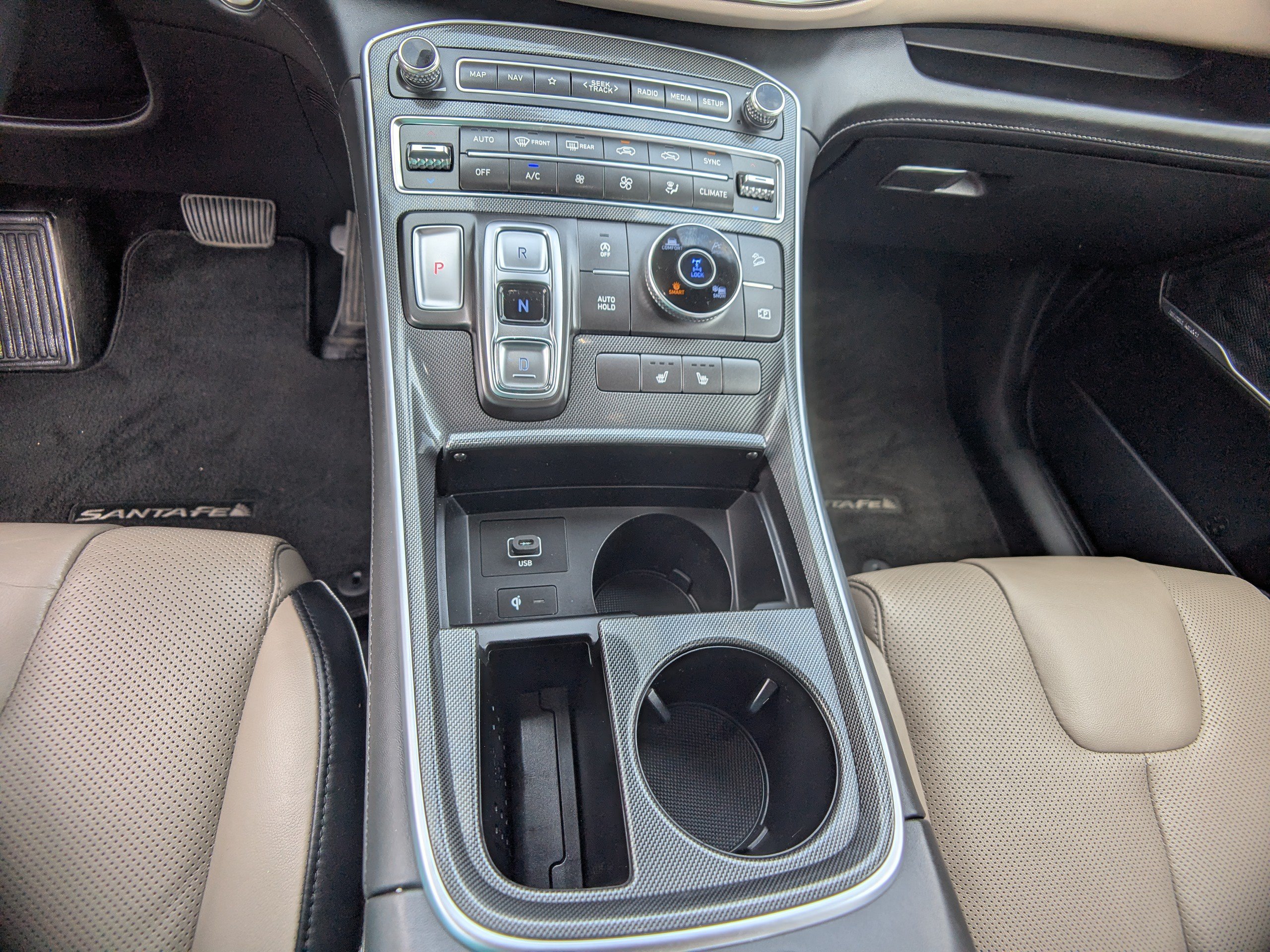 Used 2021 Hyundai Santa Fe SEL w/ Convenience + Premium Package AWD/4WD image 24