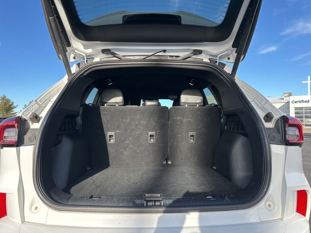 Used 2023 Ford Escape ST-Line image 13