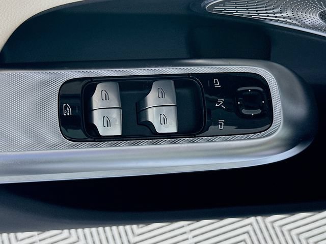 New 2026 Mercedes-Benz E 350 4MATIC Sedan image 18