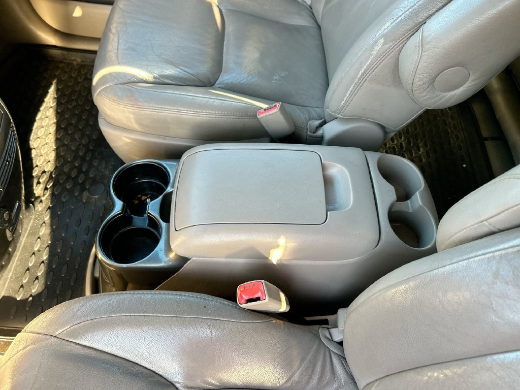 Used 2007 Toyota Sienna XLE FWD image 25