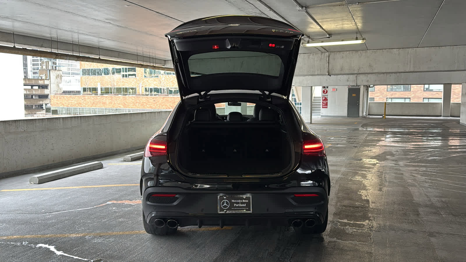 New 2026 Mercedes-Benz GLE 53 AMG 4MATIC Coupe image 9