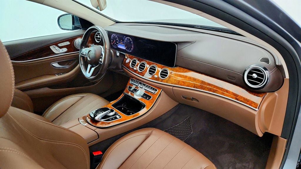 Used 2020 Mercedes-Benz E 450 4MATIC Wagon image 27
