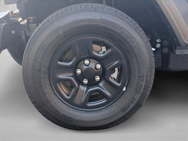 New 2026 Jeep Gladiator Sport image 10