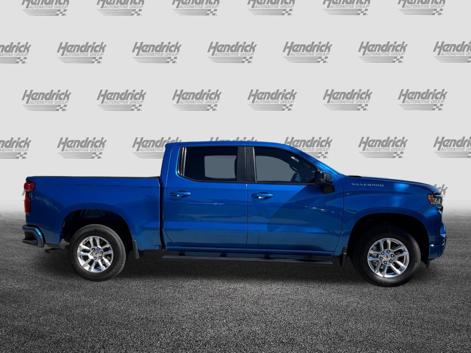 Used 2023 Chevrolet Silverado 1500 RST AWD/4WD image 11