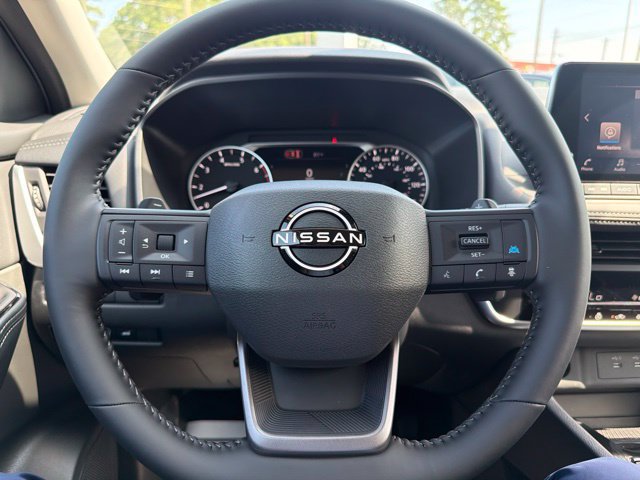 New 2026 Nissan Rogue Dark Armor FWD image 18