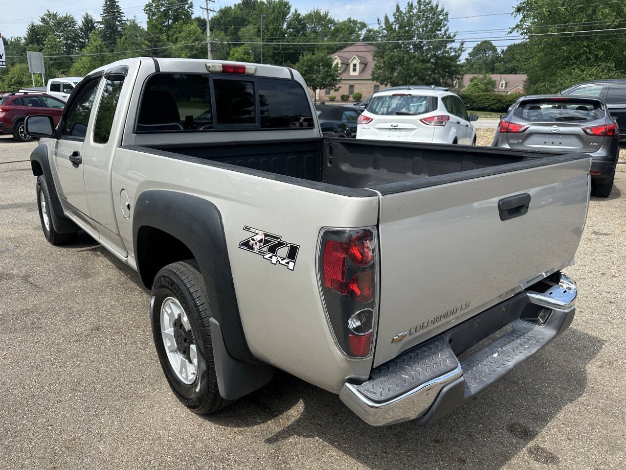 Used 2005 Chevrolet Colorado LS w/ Power Convenience Package AWD/4WD image 4