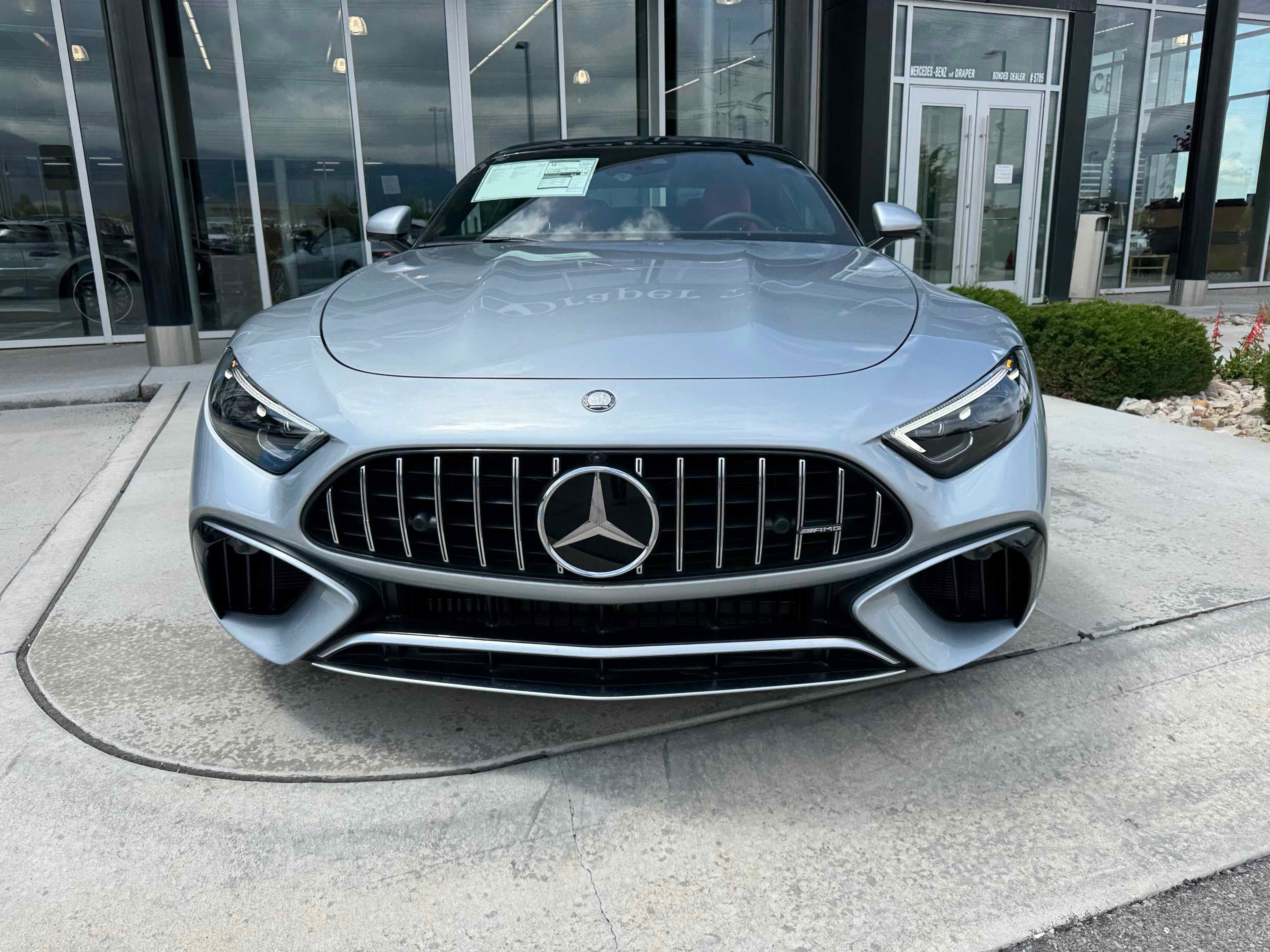 New 2025 Mercedes-Benz SL 63 AMG 4MATIC image 13