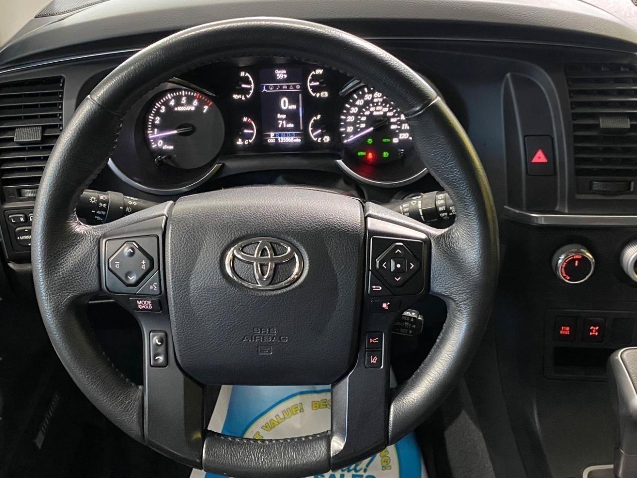 Used 2022 Toyota Sequoia TRD Pro AWD/4WD image 19