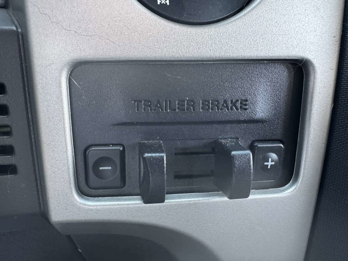 Used 2014 Ford F150 XLT w/ Equipment Group 302A Luxury image 30