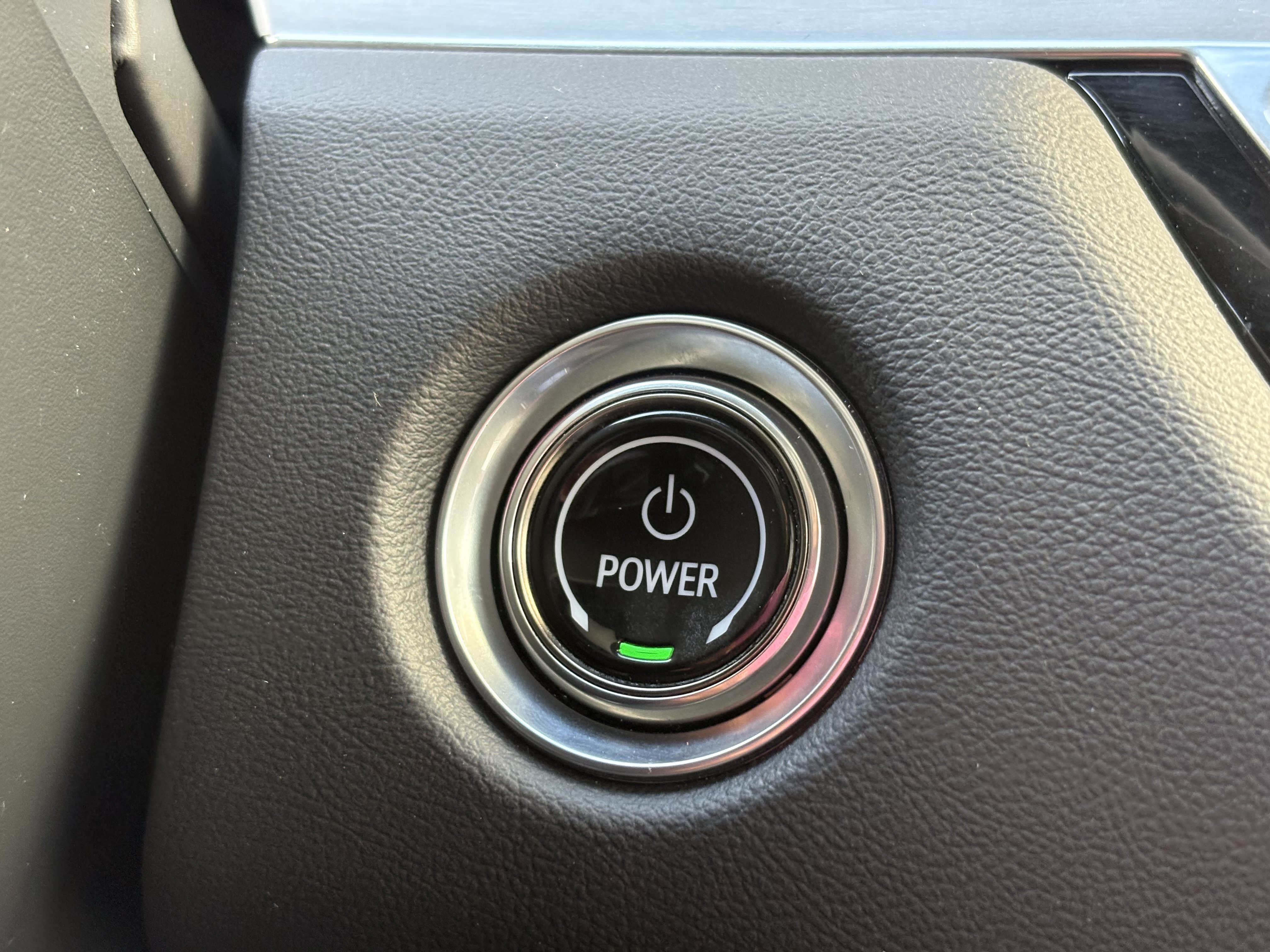Used 2024 Cadillac Lyriq Sport AWD/4WD image 30