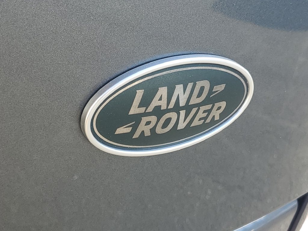 Used 2017 Land Rover Range Rover HSE AWD/4WD image 11
