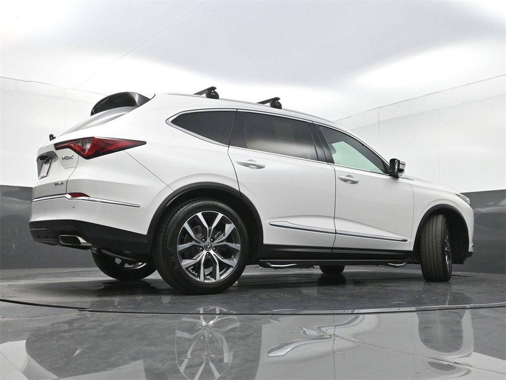 Used 2024 Acura MDX SH-AWD w/ Technology Package image 38