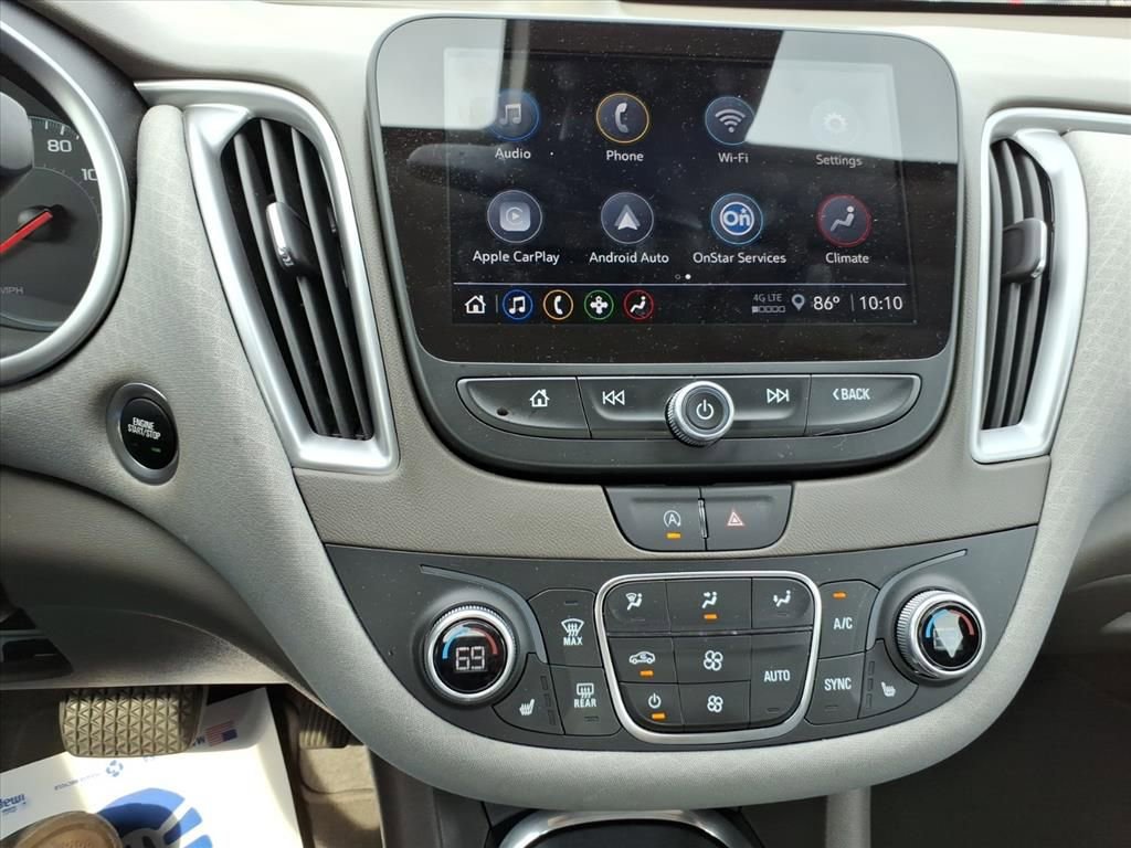 Used 2025 Chevrolet Malibu LT image 14