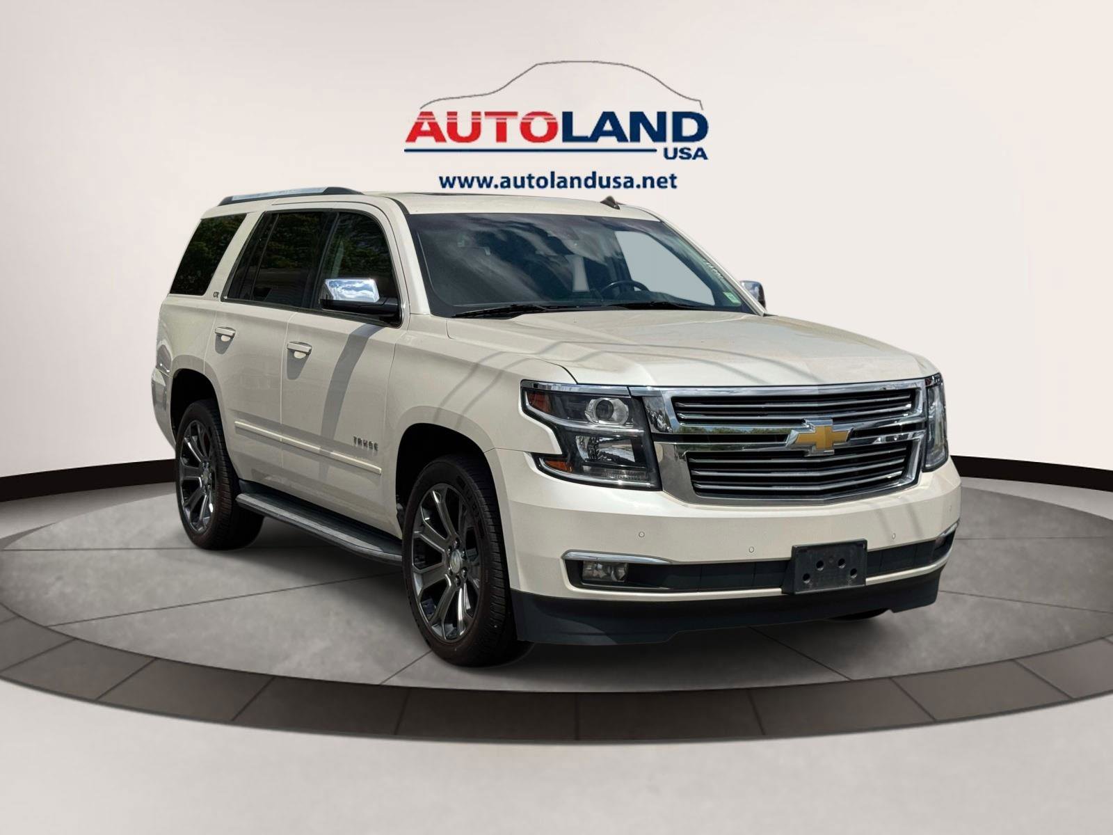 Used 2015 Chevrolet Tahoe LTZ AWD/4WD image 2