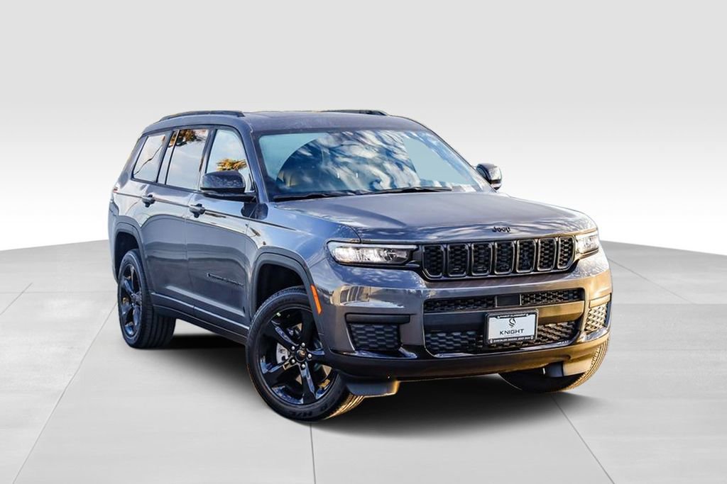 New 2025 Jeep Grand Cherokee L Altitude image 2